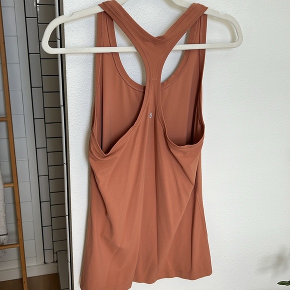 Cool Racerback Tanktop Nulu - Picture 3 of 3